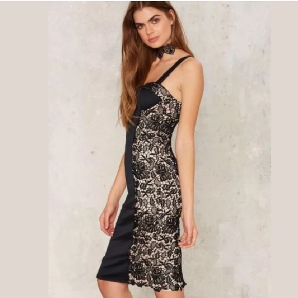 Dress - Picture 3 of 5